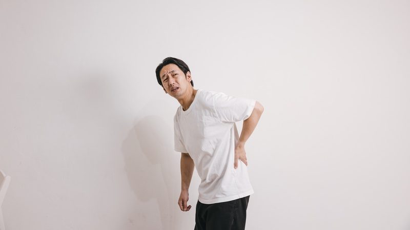 工場勤務で腰痛に苦しんだ私が「メディテクト腰ベルト」で劇的に改善できた理由